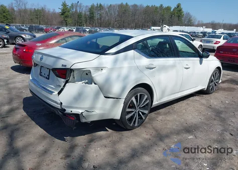 2020 Nissan Altima Sr Intelligent Awd z USA, uszkodzony, nr VIN 1N4BL4CW0LC235501